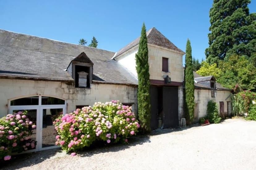 Logis Hôtel les Hauts de Sainte Maure — photo 1