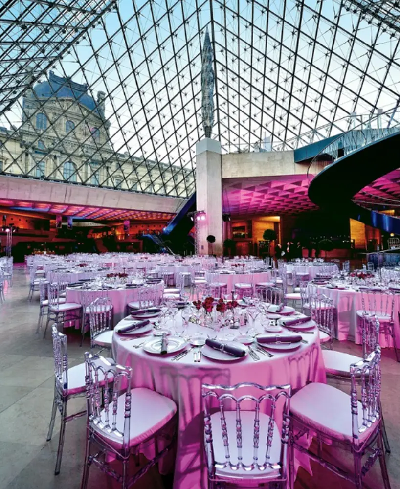 Louvre Museum — photo 3