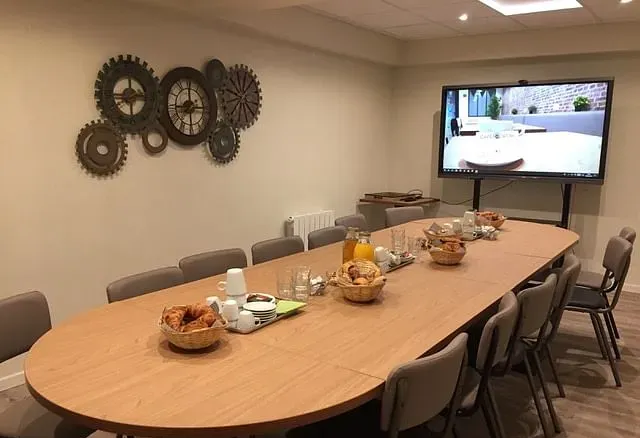 Coffee At Work - Salles De Meetings Space Shared - Domiciliation Coffee Coworking - Afterwork — photo 1