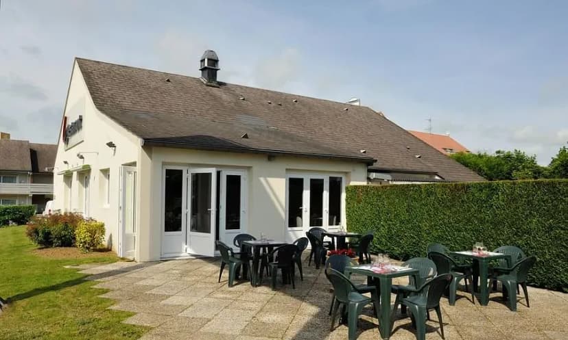 Hôtel Restaurant Campanile Saint-Quentin — photo 1