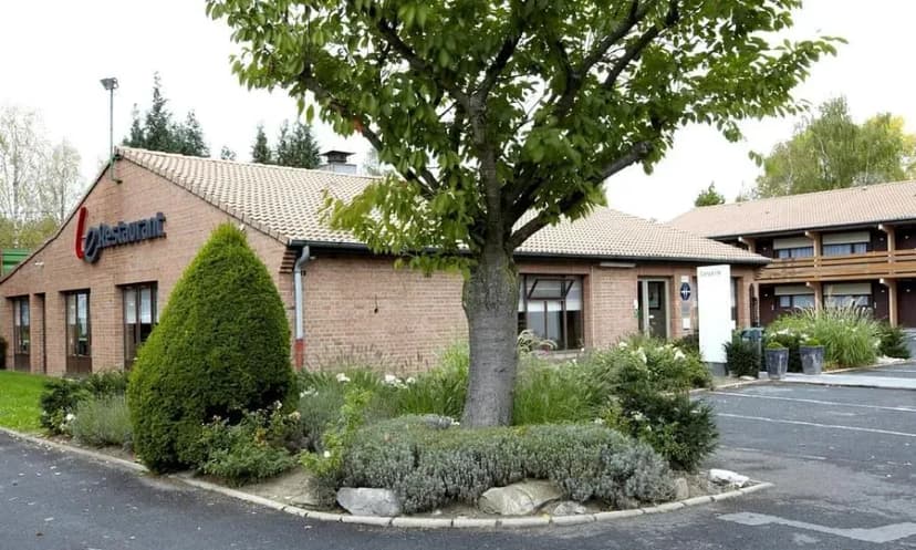 Hôtel Restaurant Campanile Lille Villeneuve d'Ascq — photo 1