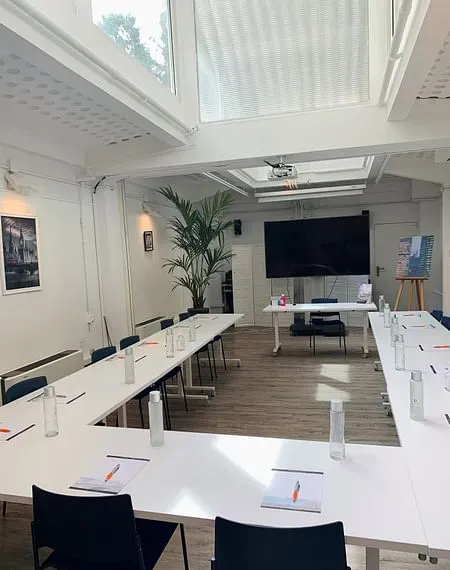 Espace George V — photo 2