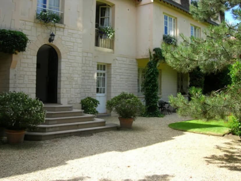 Le Castel Cabourg- Hôtel & SPA- Restaurant La Calypso — photo 4