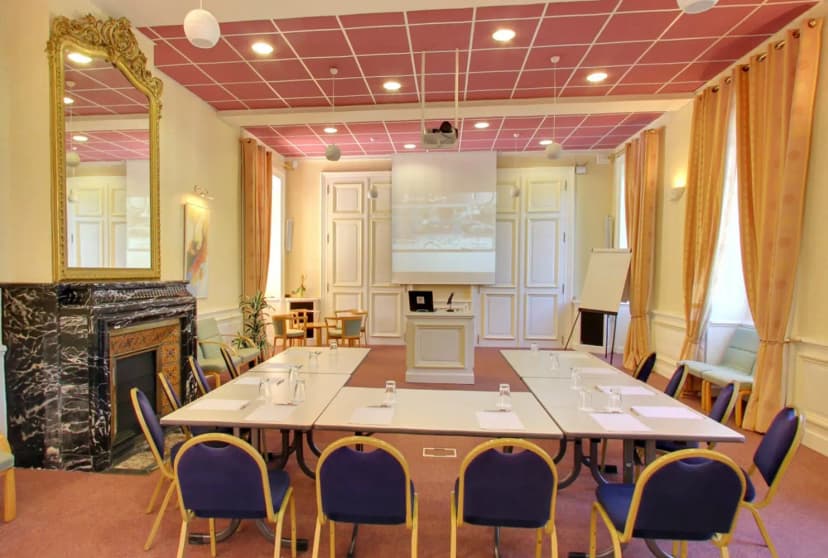 Logis Grand Hôtel — photo 2