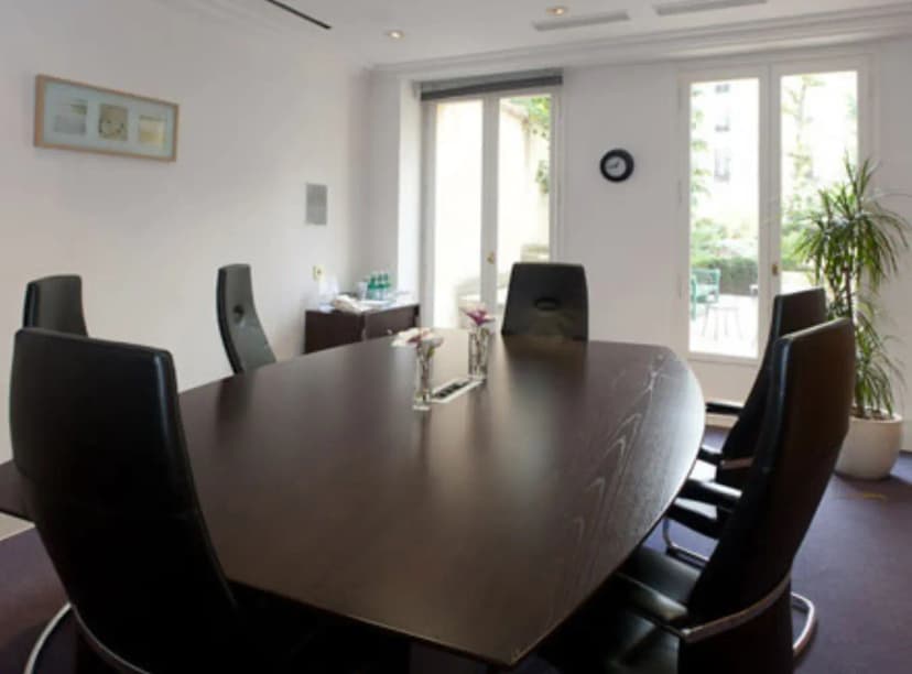 Signature by Regus - Paris, Signature, 72 Faubourg St Honoré — photo 3