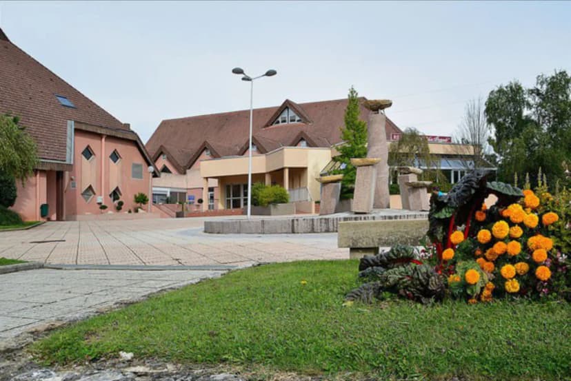Centre International de Rencontres — photo 1