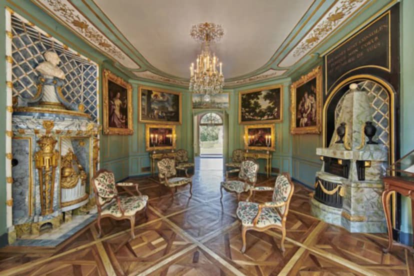 Castle Voltaire — photo 3