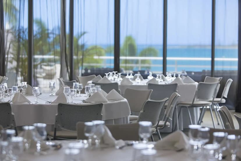 Château Royal Beach Resort & Spa — photo 3