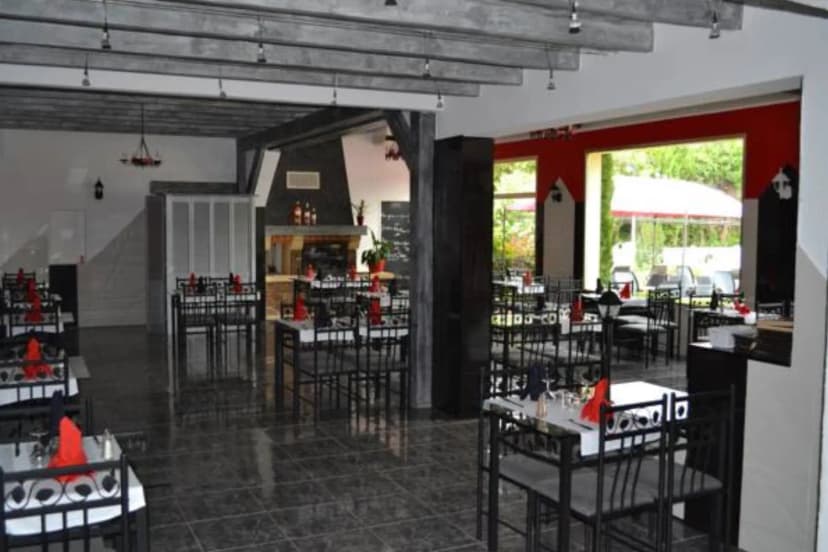 Relais 500 De Vienne — photo 1