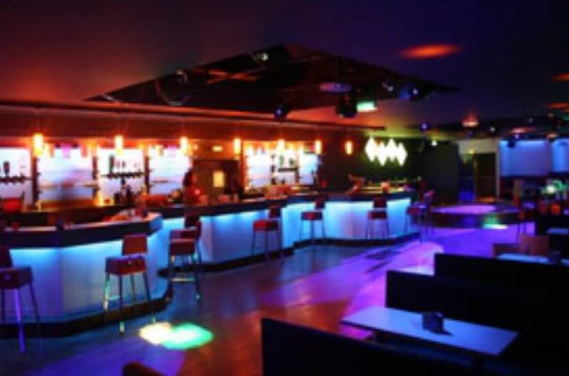 B-Floor — photo 5