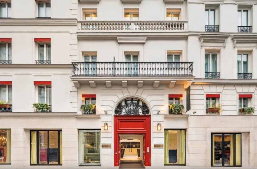 Hotel NH Paris Champs-Elysées — photo 1