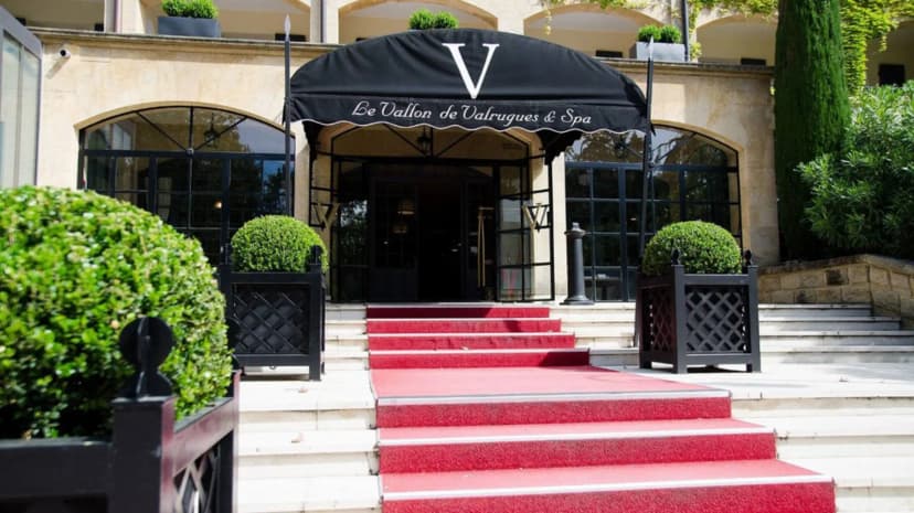 Hôtel le Vallon de Valrugues & Spa — photo 1
