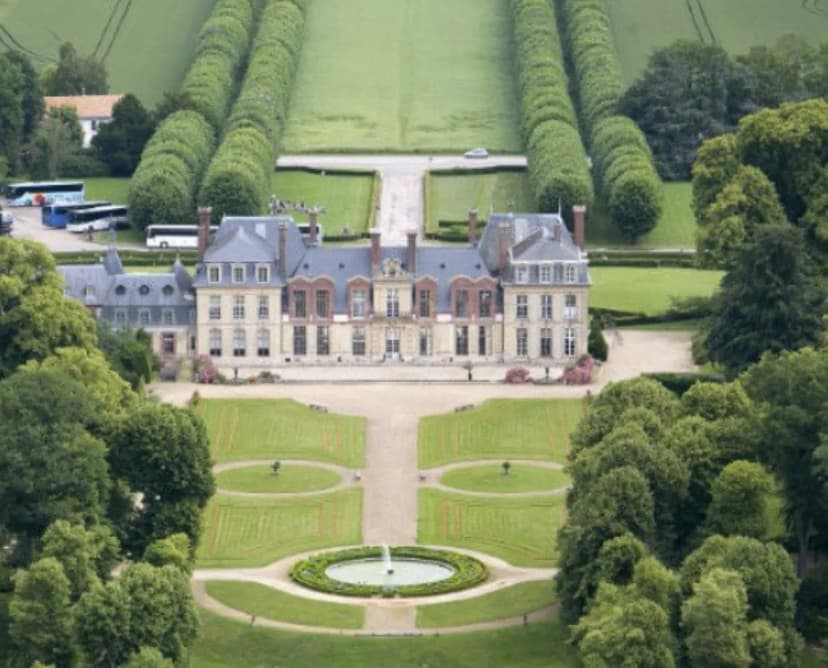 Château de Thoiry — photo 1