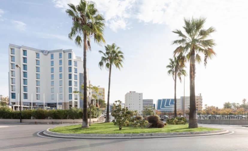 Radisson Hotel Nice Airport — photo 1