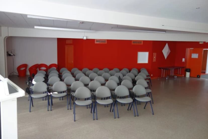 La Maison Des Entreprises — photo 2