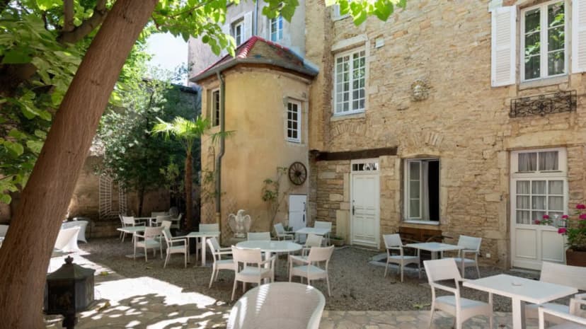 Les Remparts Hotels & Demeures Historiques — photo 1