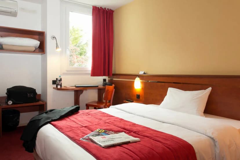 Brit Hotel Bordeaux Aéroport - Le Soretel — photo 4