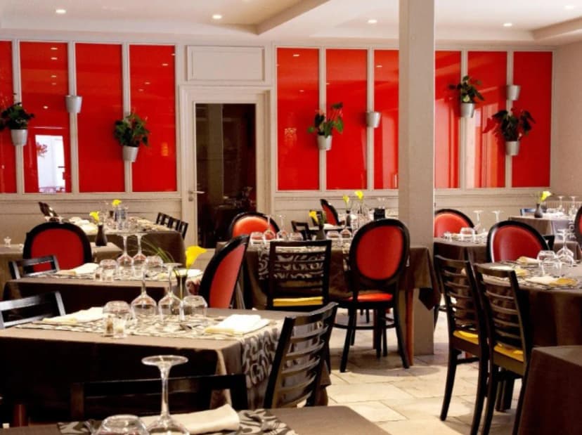 House Hotel Restaurant Azalées — photo 4
