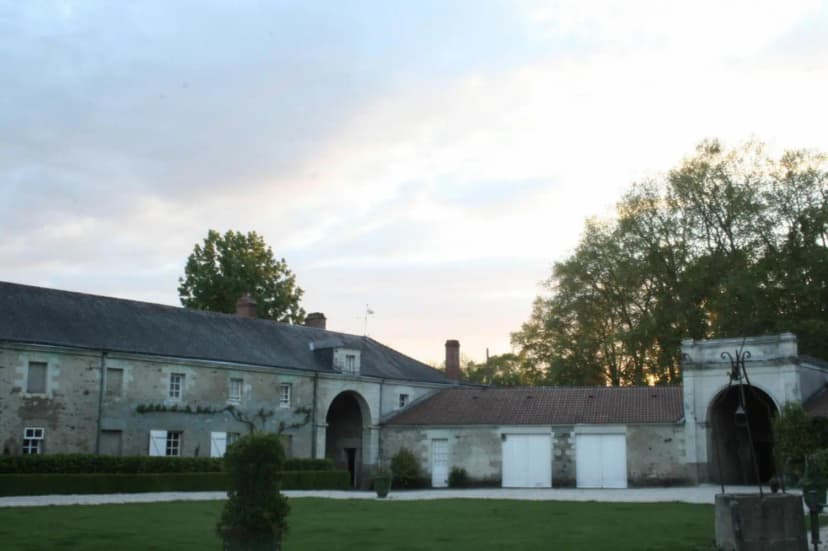 Castle of Oiselinière — photo 1