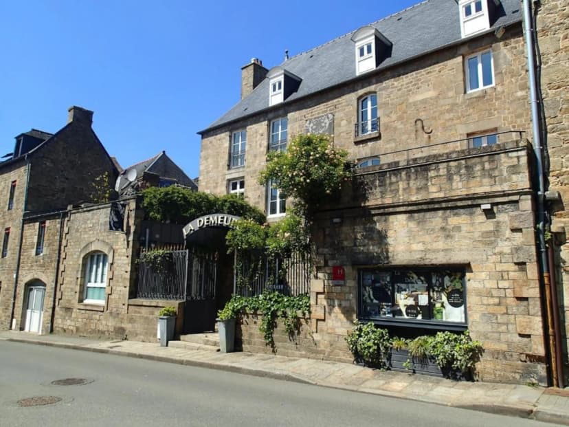 La Demeure — photo 1