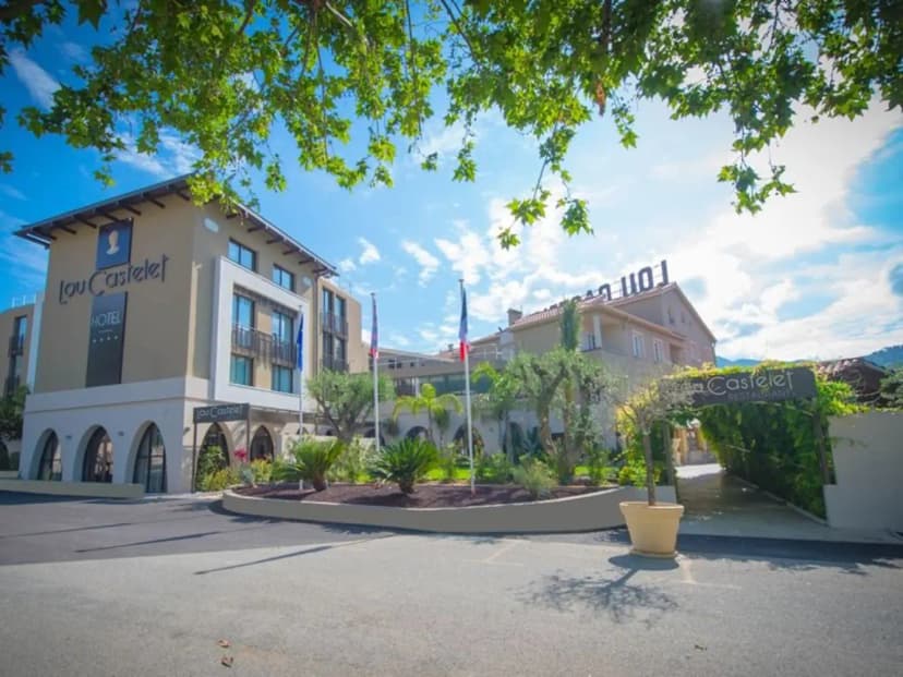 Hotel Lou Castelet — photo 1