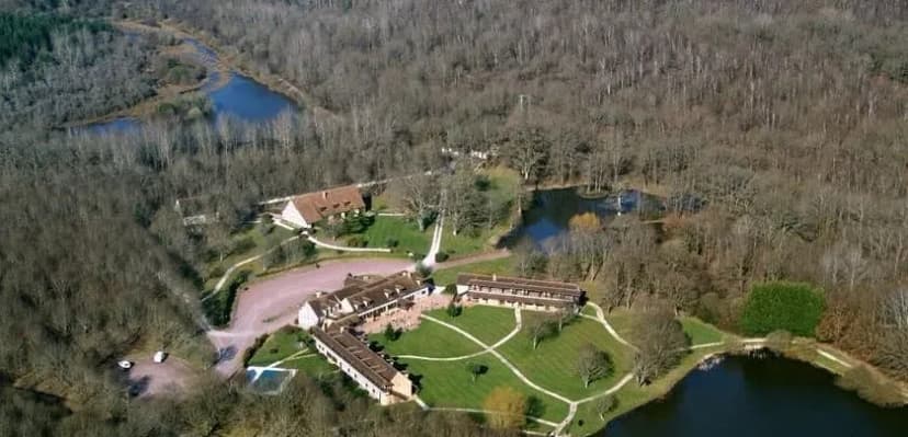 Hôtel L'Orée des Chênes, The Originals Relais — photo 1