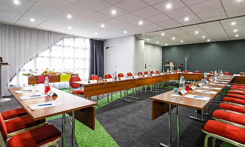 ibis Styles Reims Centre Cathédrale — photo 1