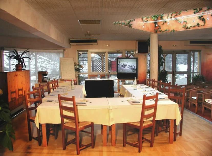 Hotel Restaurant La Lauzetane — photo 2