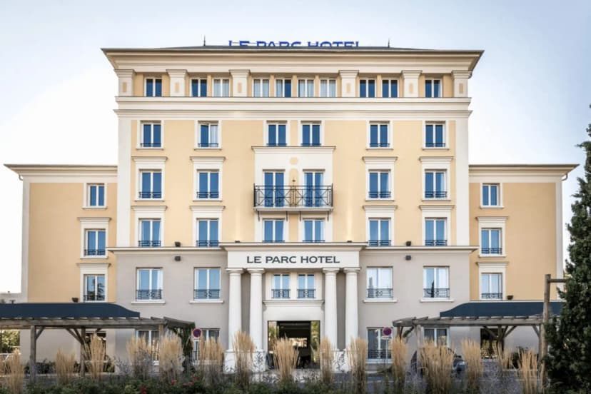 Plessis Parc Hôtel — photo 1