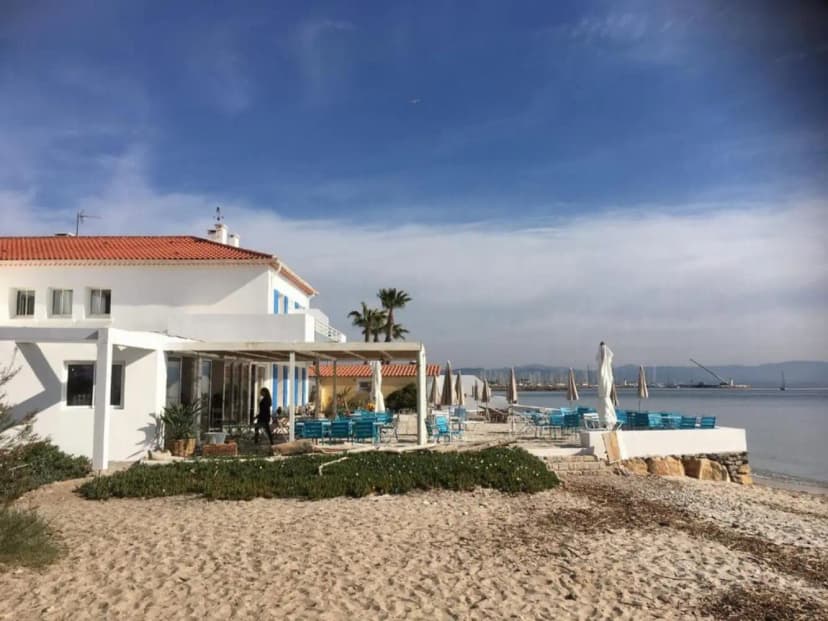 Hôtel Restaurant Lido Beach — photo 1