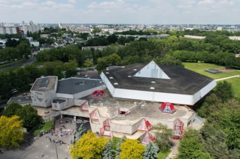 Le Triangle — photo 1