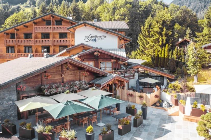 Les Gentianettes Hôtel Restaurants & SPA - The Originals Relais — photo 1