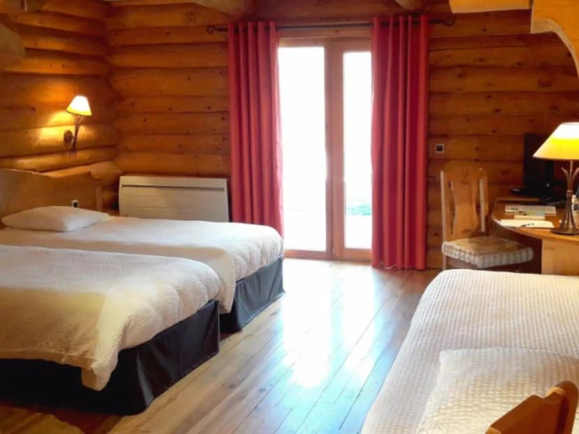 Logis Hôtel Domaine de Foolz — photo 2