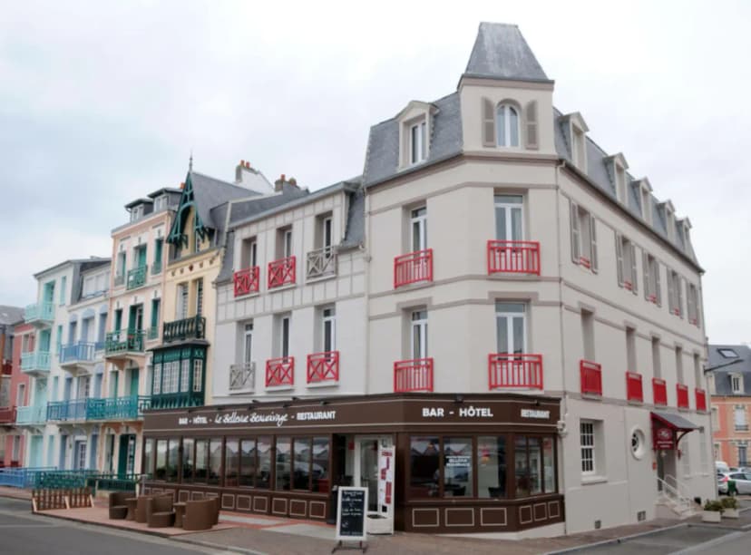 Logis Hôtel le Bellevue — photo 1