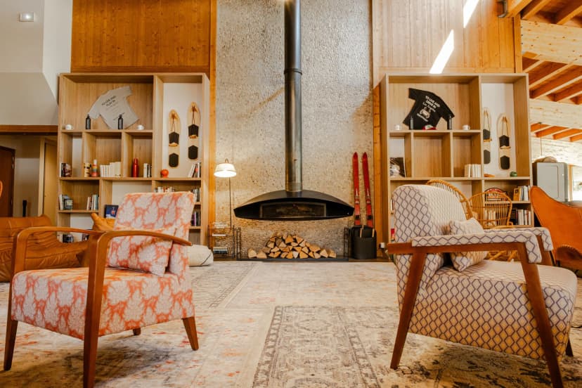 BIG SKY HOTEL — photo 1