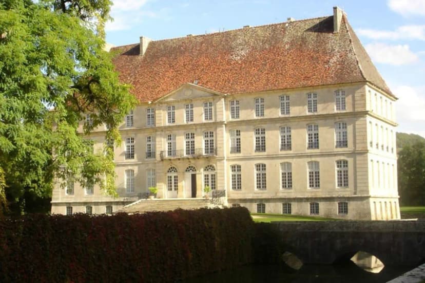 Château de Thenissey — photo 1
