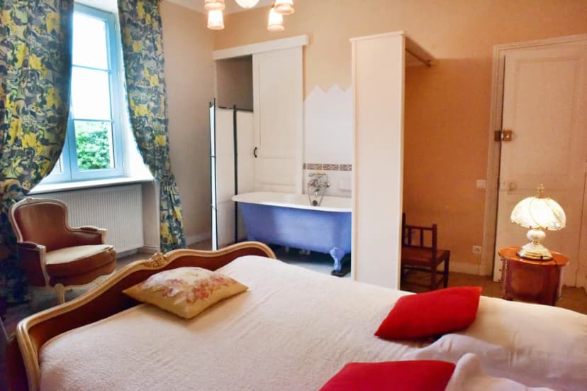 Château de Saint Antoine: chambres d’hôtes & gîte avec jacuzzi idéal mariage, anniversaire proche Limoges Limousin — photo 4