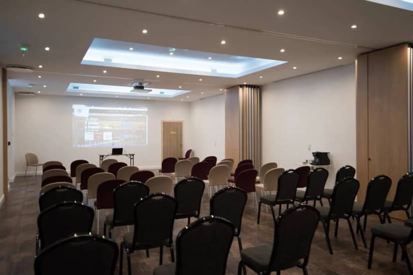 Hôtel François Premier Cognac Centre — photo 2