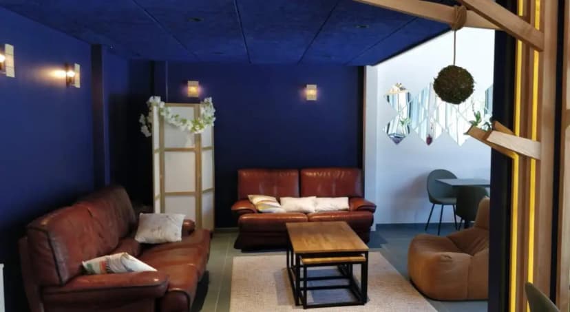 DKGONES Café Lyon7 Gerland (coworking, événementiel, petite restauration, bar) — photo 2