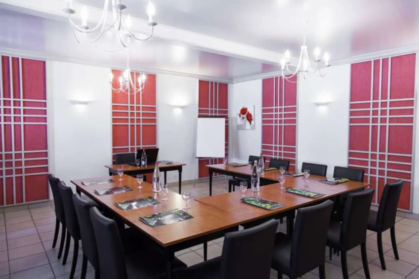 Logis Hôtel le Bourguignon — photo 2