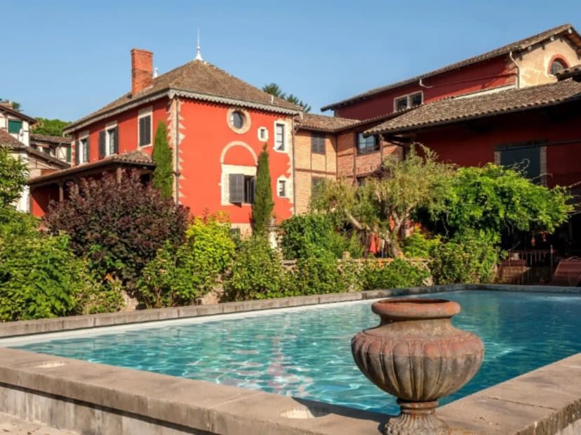 Hôtel de la Tour — photo 1