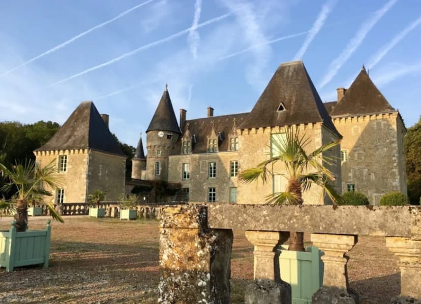 Château des Feugerets — photo 1