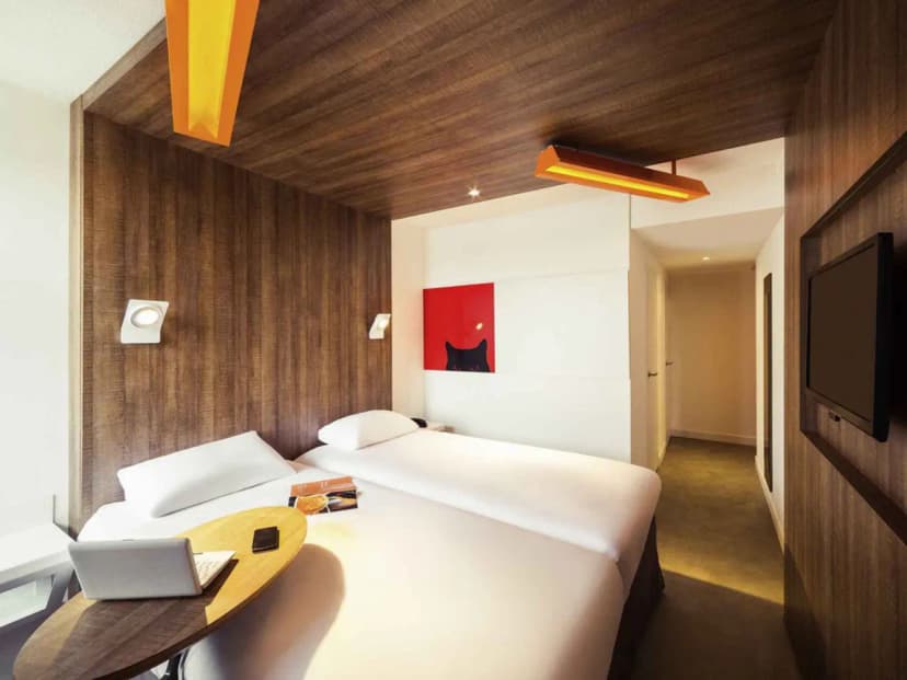 ibis Styles Niort Poitou-Charentes — photo 5
