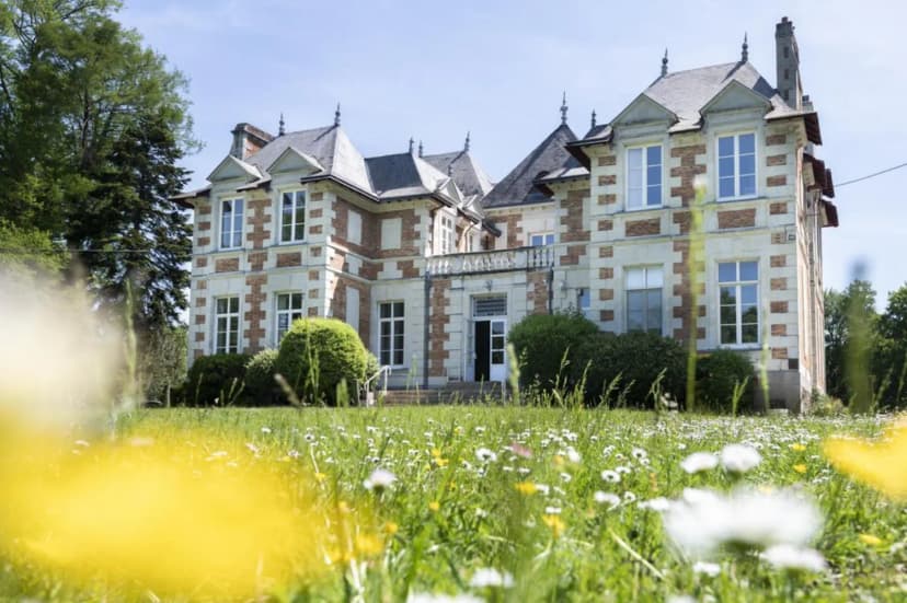 Château de la Plinguetière — photo 1