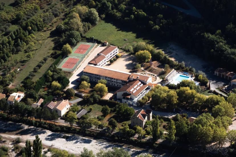 Neaclub Les Lavandes Drôme Provençale | Village Club À Rémuzat — photo 1