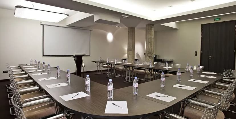 Continental Hotel — photo 3