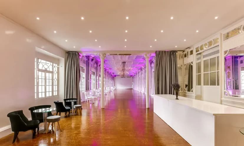 Le Salon des Miroirs — photo 1