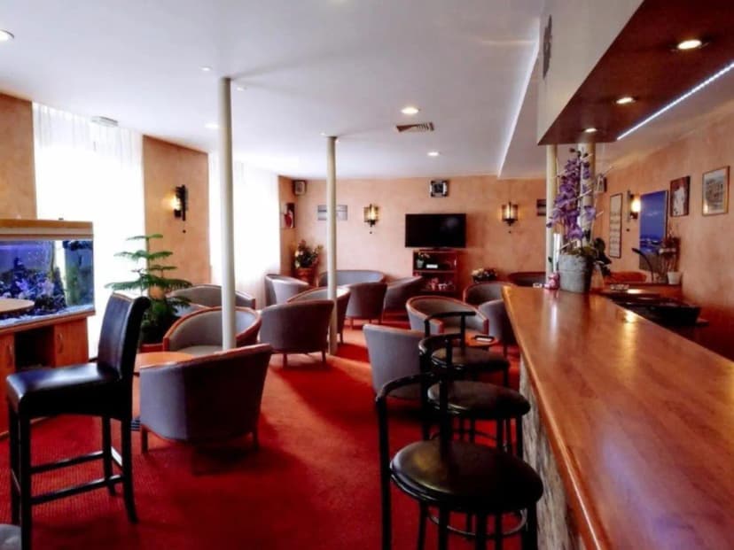 Hôtel Pedussaut — photo 4