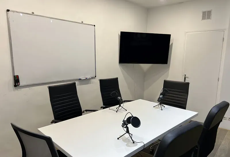 Location salle de réunion / Interview — photo 2