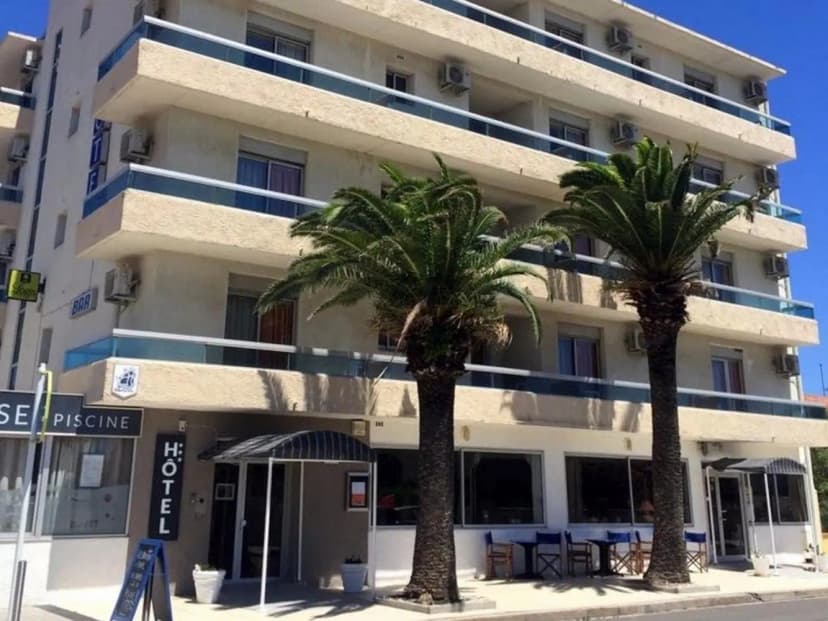 Hôtel et Restaurant Le Galion Canet Plage — photo 1